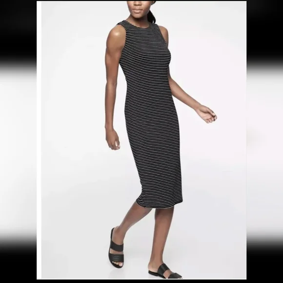 Athleta Stripe Twist Back Dress - Picture 5 of 6